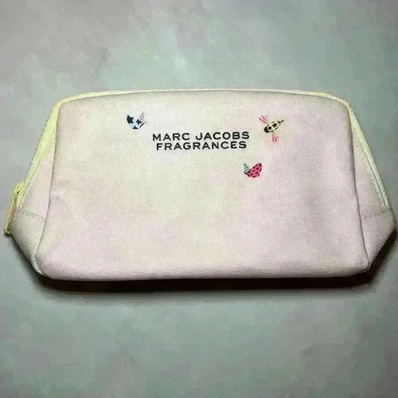 Marc Jacobs Fragrances Pink Yellow Cosmetics Pouch Clutch Bag NIB Bee Butterfly - Picture 1 of 4